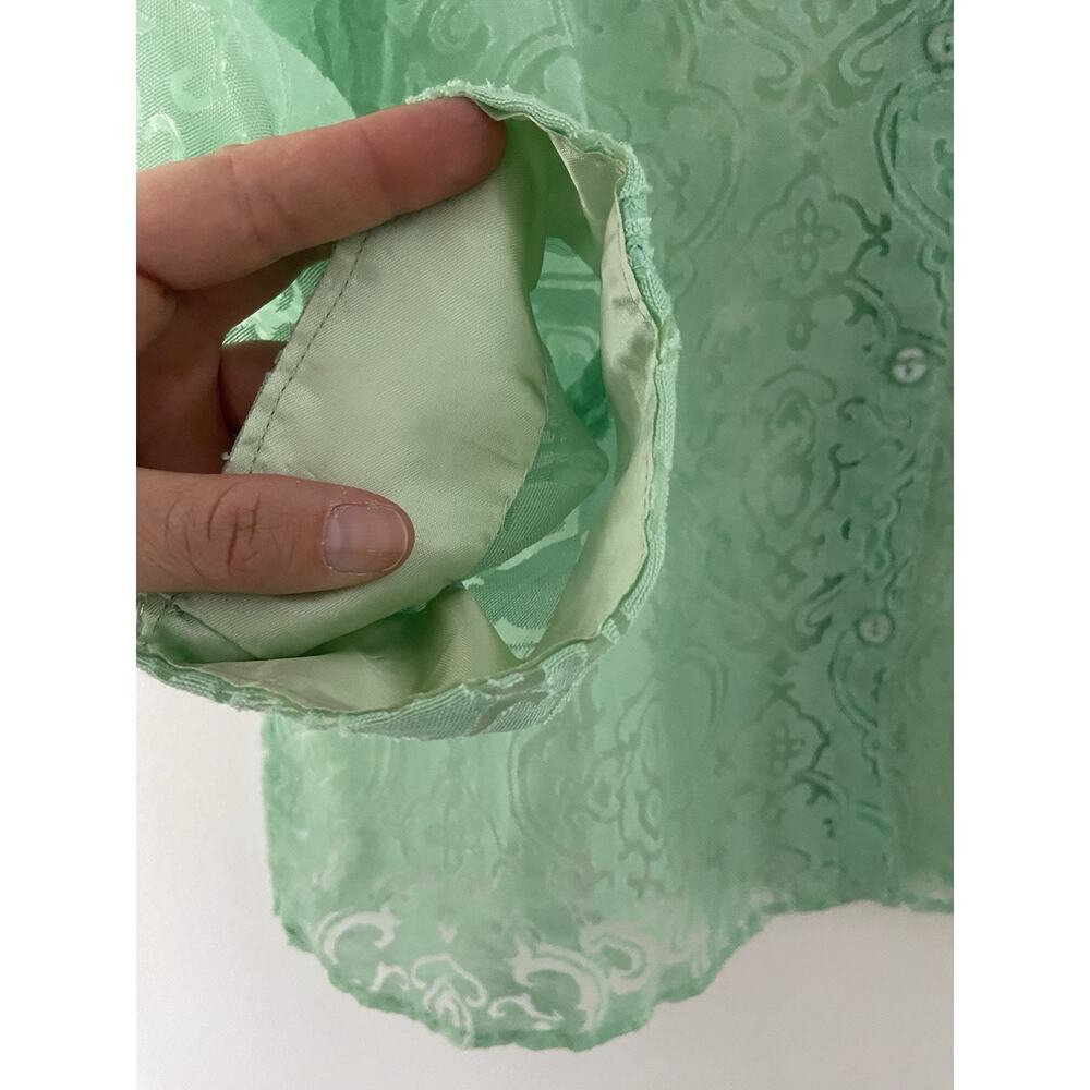 Alfred Dunner Top Women’s Size 8 Green Sheer Lightweight 3/4 Sleeve Button Up - Picture 4 of 7